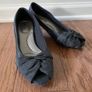 Abella Laura Peep-Toe Heels Size 6
